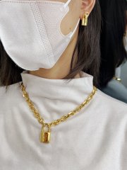 High Quality Fashion Earring 011064