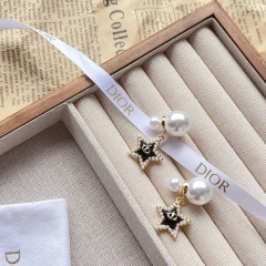 High Quality Fashion Earring 011066