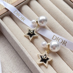 High Quality Fashion Earring 011066