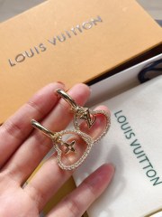 High Quality Fashion Earring 011105