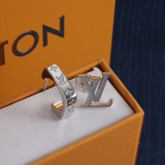 High Quality Fashion Jewelry Earrings 0606002