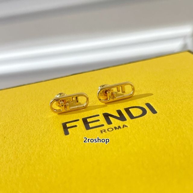 FENDI 피어싱