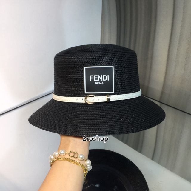 FENDI 모자