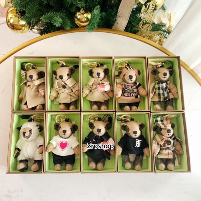 BURBERRY 키링