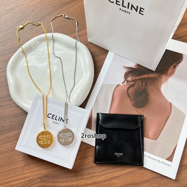 CELINE 피어싱