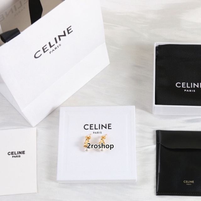 CELINE 피어싱