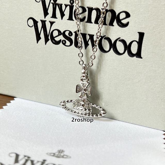 Vivienne Westwood 목걸이