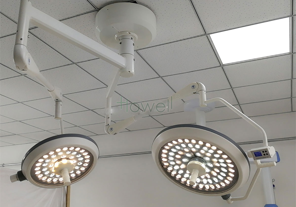 Can’t a ceiling Operating Light be installed in a OR Room with Low Floor Height?