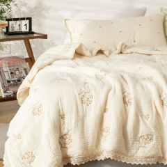 Delight Home cotton quilt