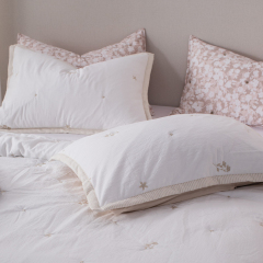 Faux Cotton-Linen Embroidery Quilt