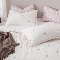 Faux Linen Embroidery Quilt