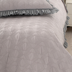 Seersucker Quilted Quilt 100% Polyester