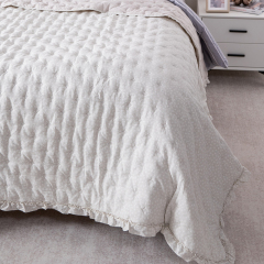 Ultrasonic Quilted Quilt with Elegant Ruffle Edge