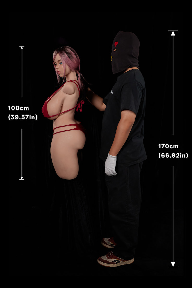 ULW 884# Rhea: A side-view size comparison showing the 100cm pastel purple-haired half-body doll next to a 170cm adult male, clearly outlining the product's voluminous side profile and physical scale.