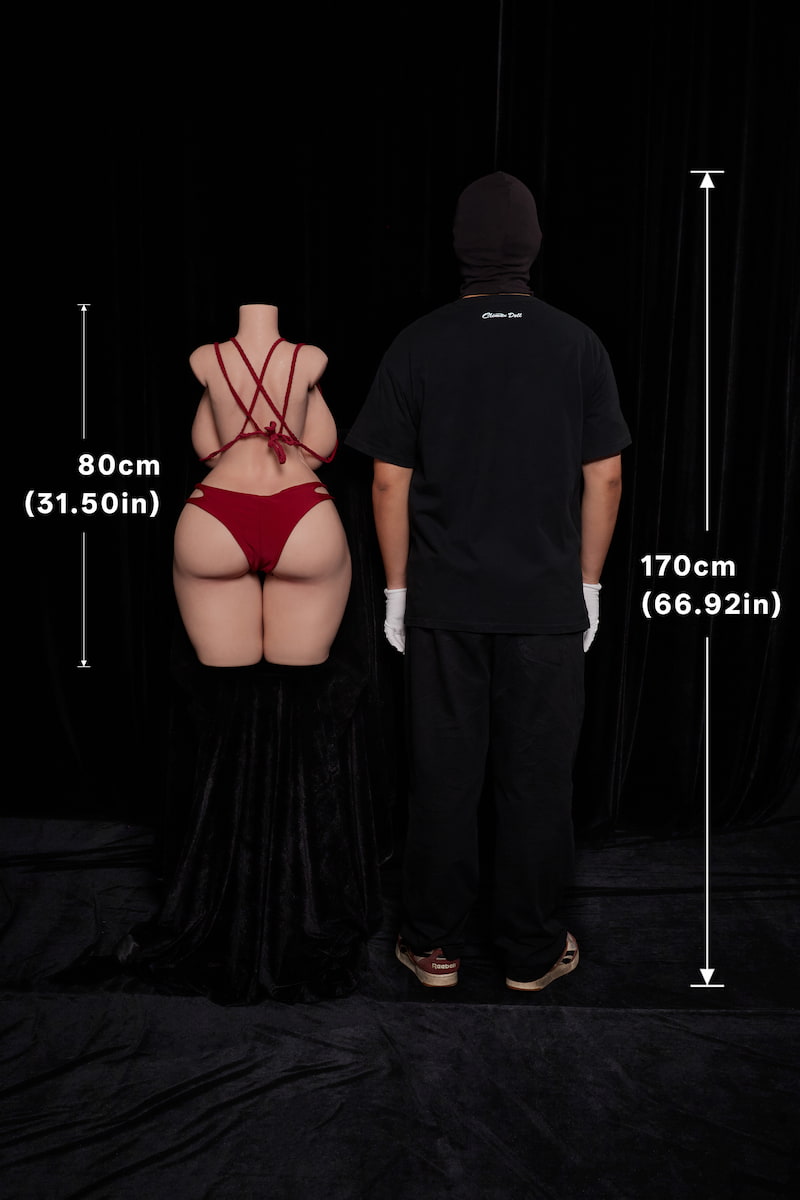 ULW 884# Rhea: A rear-view size comparison showing an 80cm headless torso in red strappy lingerie alongside a 170cm adult male, clearly highlighting the exceptionally wide and voluminous hip proportions and fine, fair realistic skin textures.