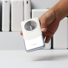 PD20W fast Charging Come with Type-C/Lighting Cable Power Bank(The appearance of the Huawei Mate 60) RC-PD49