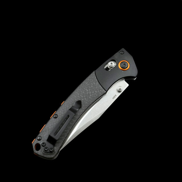 Benchmade 15080-1 Hunt  Axis carbon fibre folding knife