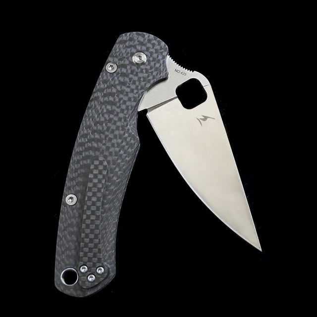 Limited Edition OK-81 M390 Blade  Carbon Fiber Handle Outdoor Camping Hunting Tactical Folding knife