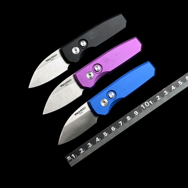 ProTech Runt 5 Knives