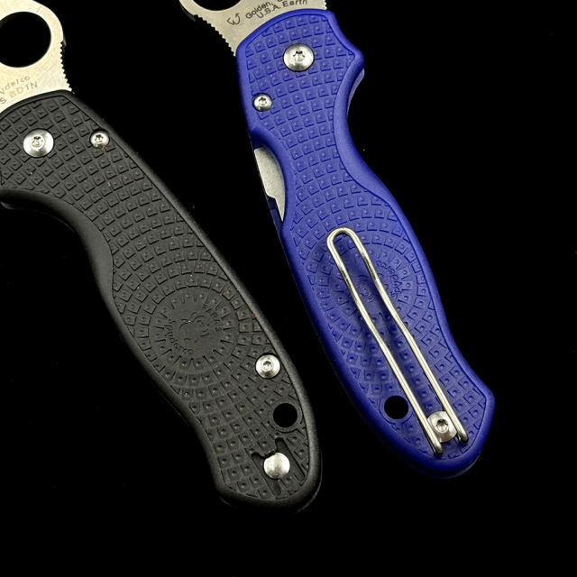 C223 Para 3 Lightweight bearing folding knife