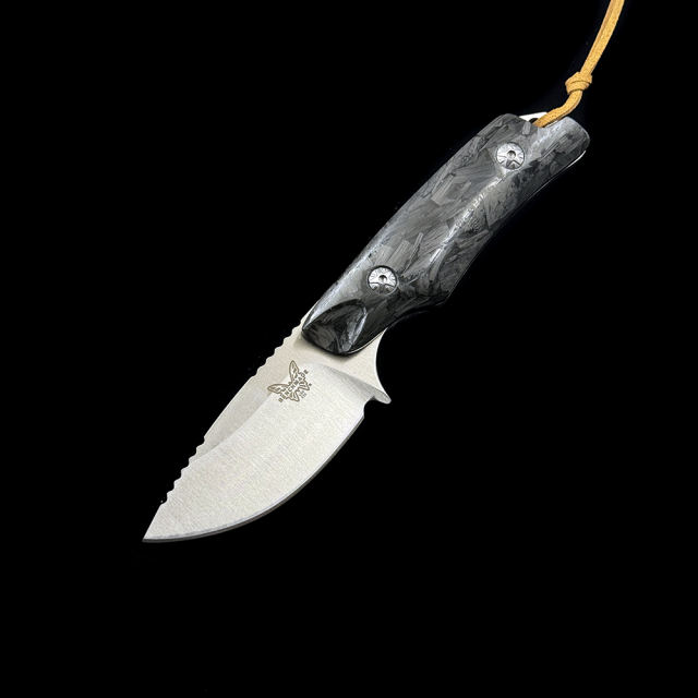 BM 15017-1 Hunt Hidden Canyon Hunter Fixed Blade Knife