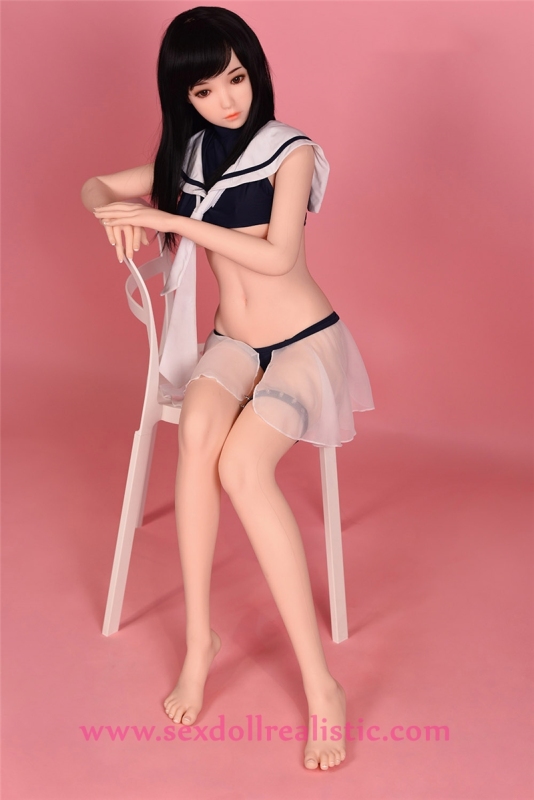 145cm alluring girl silicone real doll silicone adult dolls