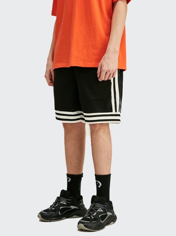 Loose fit athleisure shorts