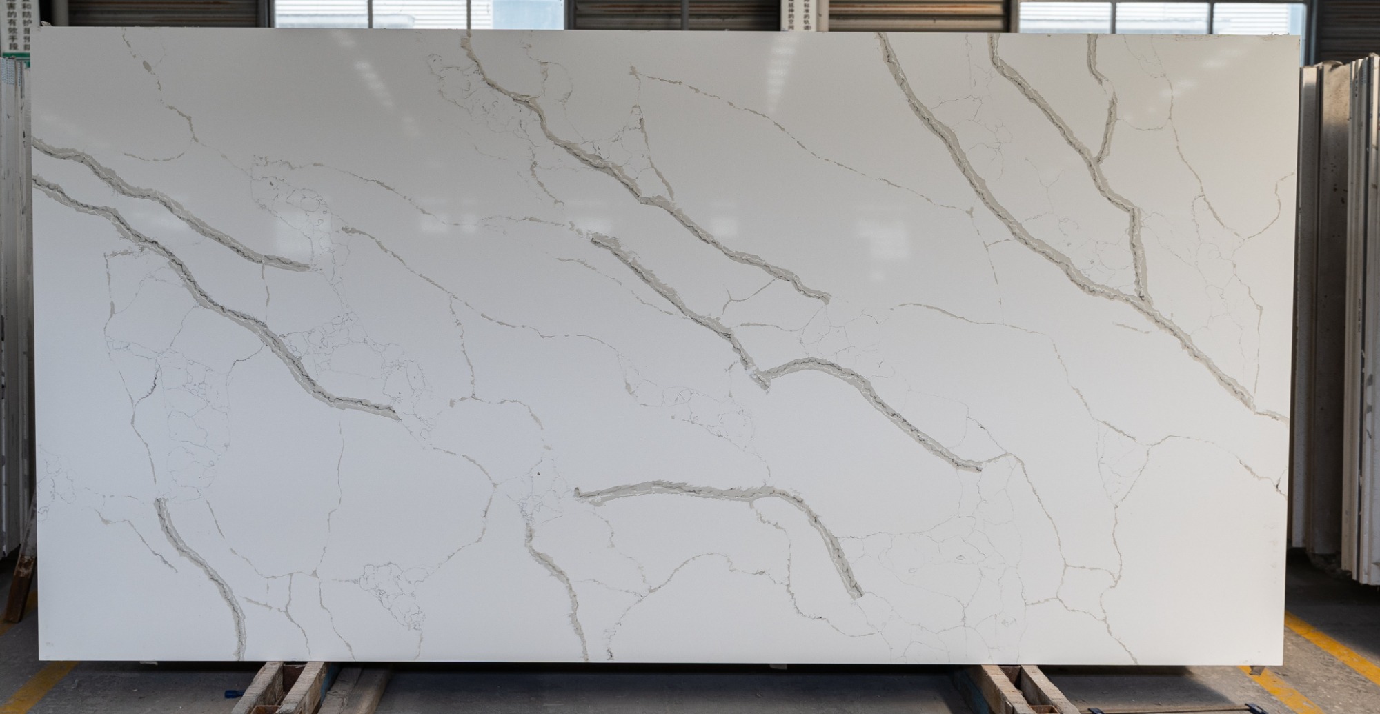 Calacatta quartzstone T9324