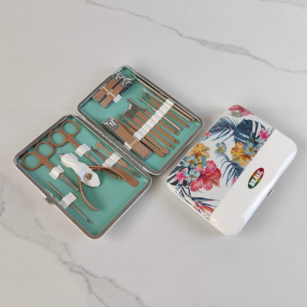 manicure kit supplies