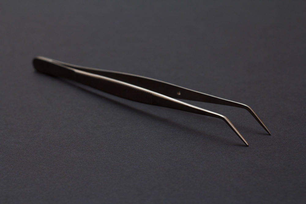 personalized eyebrow tweezers