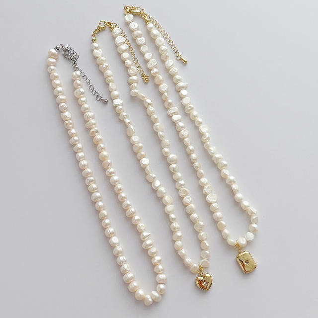 Fashion Baroque freshwater pearl necklace