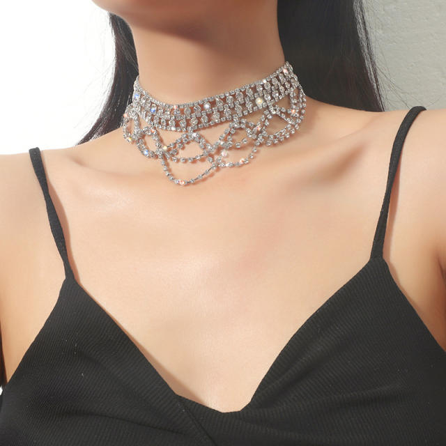 Luxury diamond choker necklace