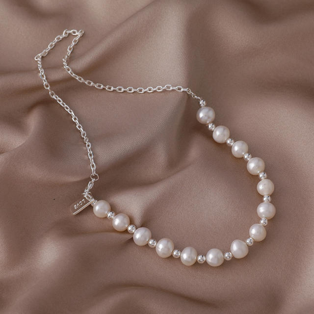 Vintage waterpearl beaded choker