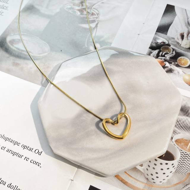 INS hollow heart pendant snake chain necklace