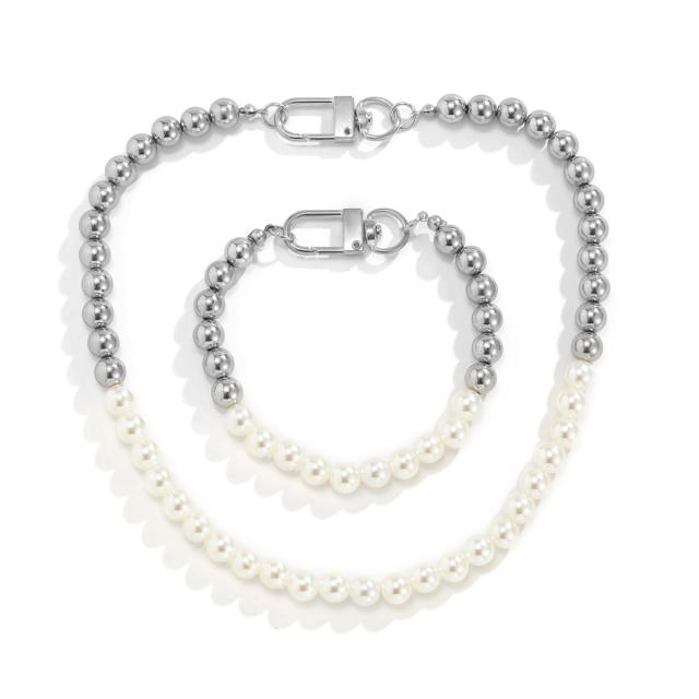 Pearl beaded necklace bracelet set