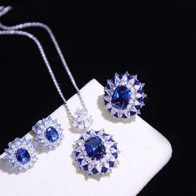 Luxury enerald sapphire statatment jewelry set