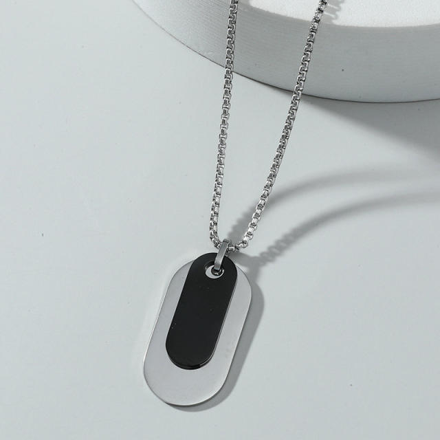 Stainless steel dog tag pendant mens necklace