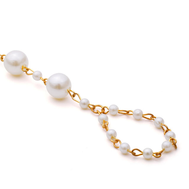 Multilayer pearl anklet