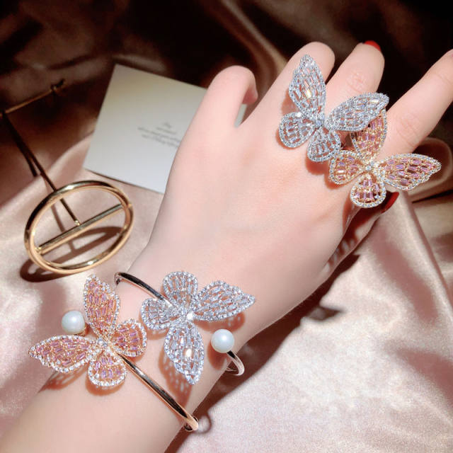 Butterfly bangle bracelet inlaid cubic zirconia