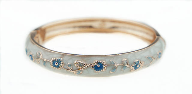 Flowers enamel bangle for children