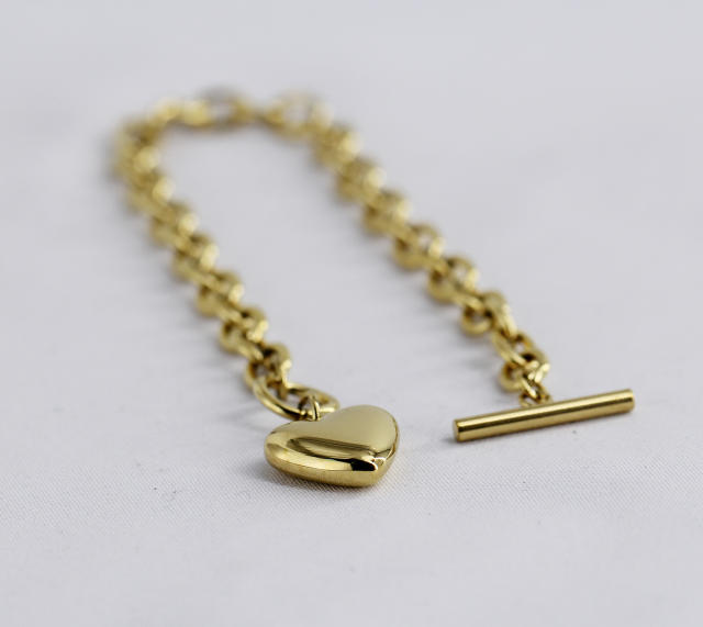 304L stainless steel heart charm toggle bracelet
