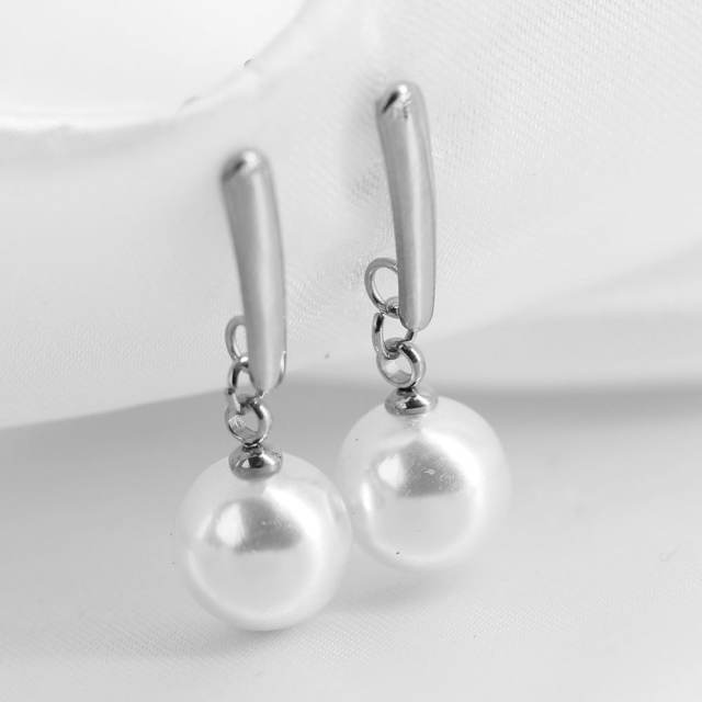 Popular titanium steel pearl earings