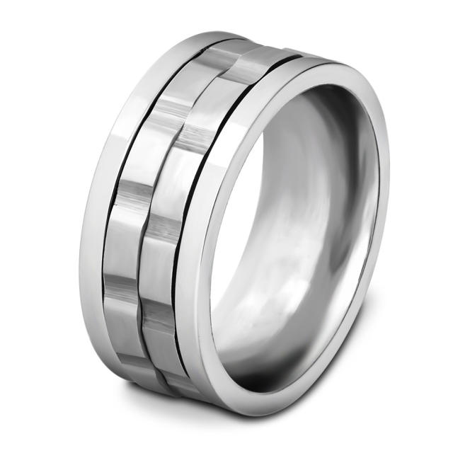 Rotatable titanium steel ring