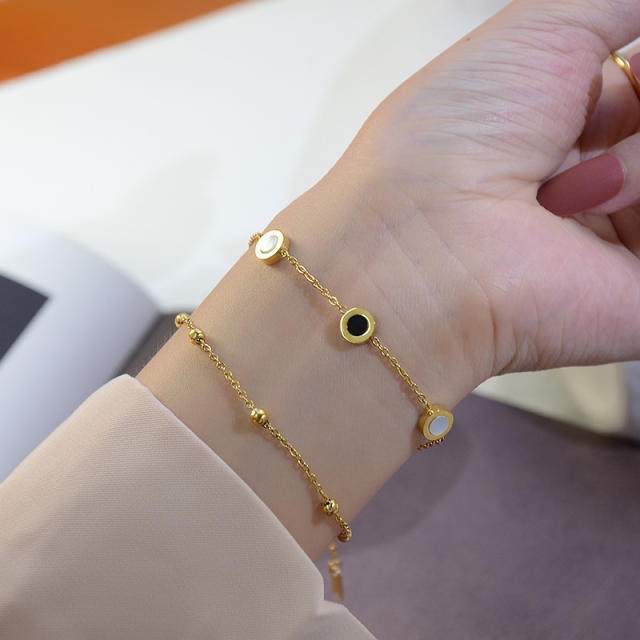 Double-layer chain bracelet