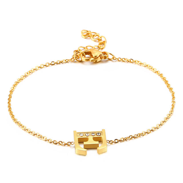 Initial  dainty  chian bracelet