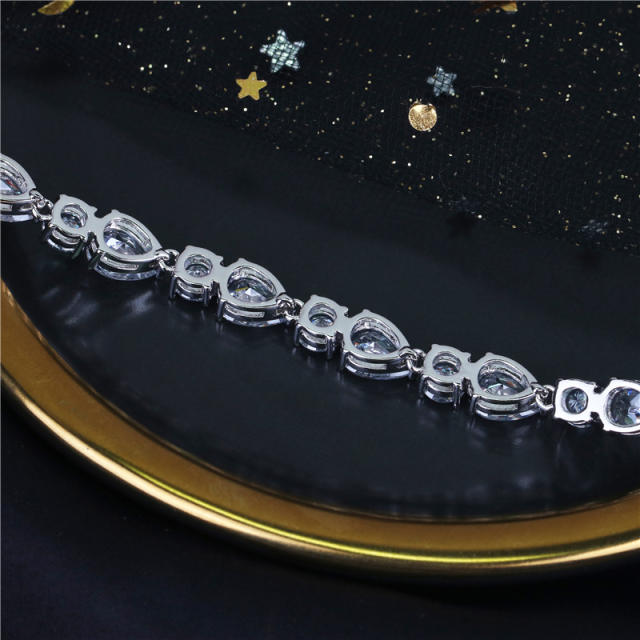 Cubic zirconia diamond bracelet