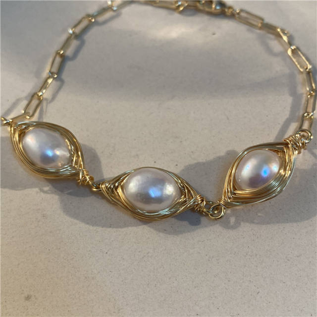 Baroque pearl bead bracelet