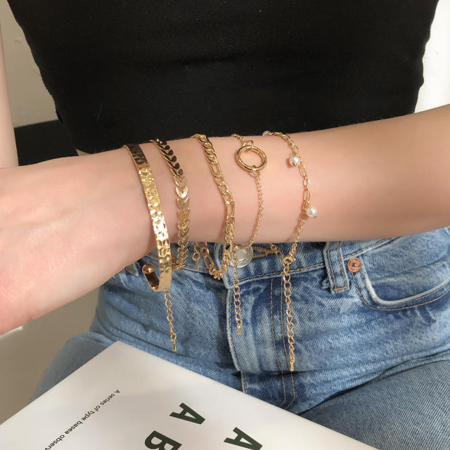 Chain bracelet and bangle set