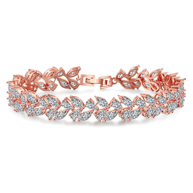 Zircon bracelet