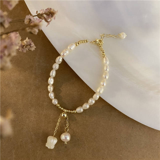 Baroque pearl bead bracelet